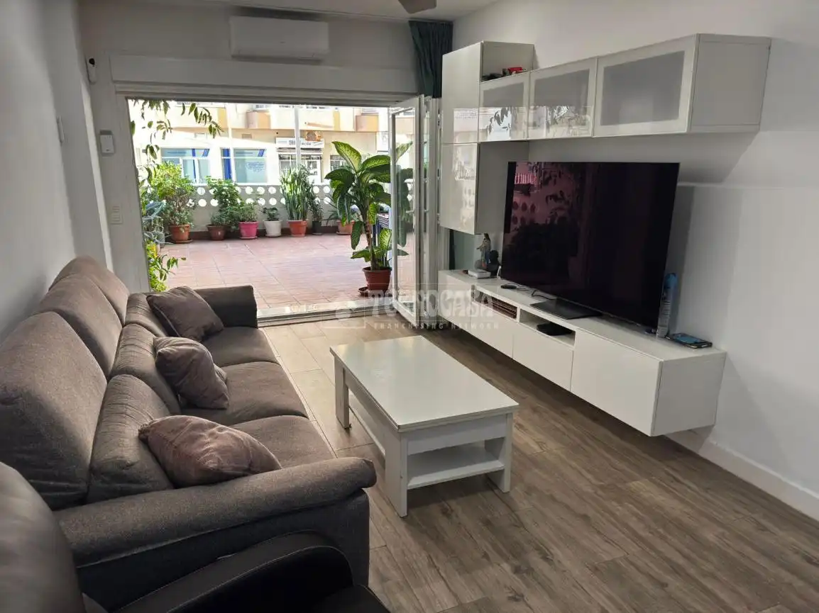 Wohnzimmer von Wohnung zum Verkauf in Cádiz mit Privatgarten und Terrasse