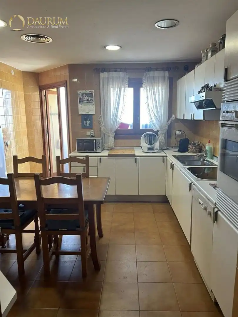 Cuina de Pis en venda en Málaga amb Aire condicionat, Calefacció i Piscina