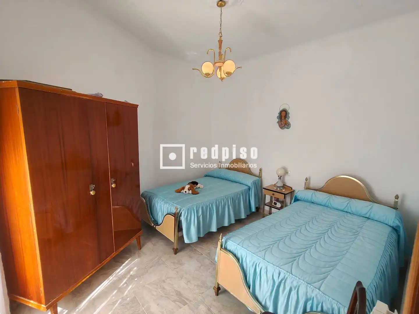 Dormitori de Casa o xalet en venda en Villaconejos amb Calefacció, Traster i Moblat
