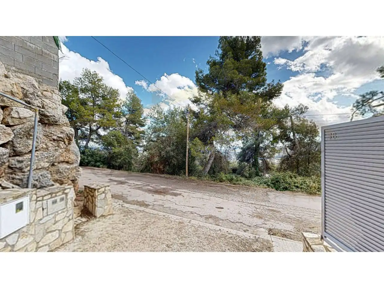 Vista exterior de Casa o xalet en venda en Corbera de Llobregat amb Aire condicionat, Calefacció i Jardí privat