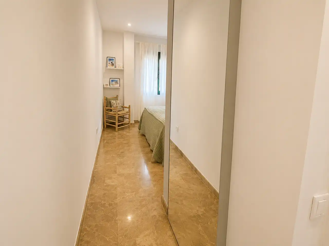 Bedroom of Flat for rent in Marbella  with Air Conditioner, Heating and Terrace