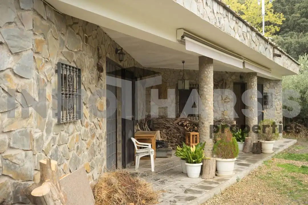 Terrassa de Casa o xalet en venda en Abrucena amb Jardí privat, Terrassa i Moblat