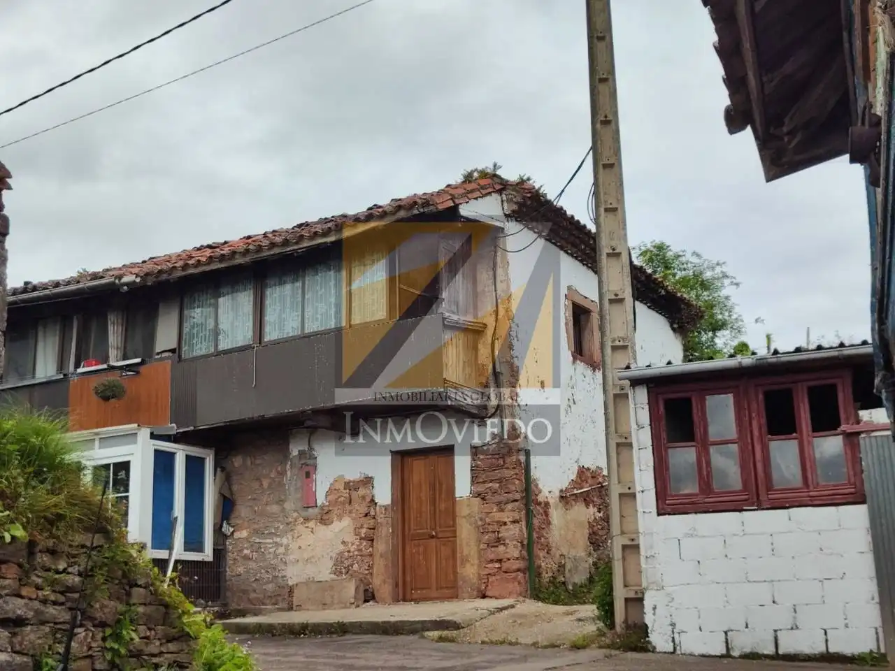 Vista exterior de Casa o chalet en venta en Avilés con Jardín privado