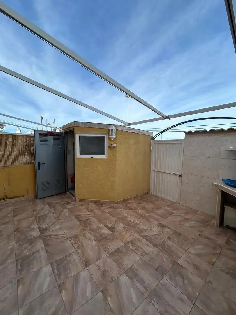 Terrassa de Dúplex en venda en Torrevieja amb Aire condicionat, Terrassa i Piscina comunitària