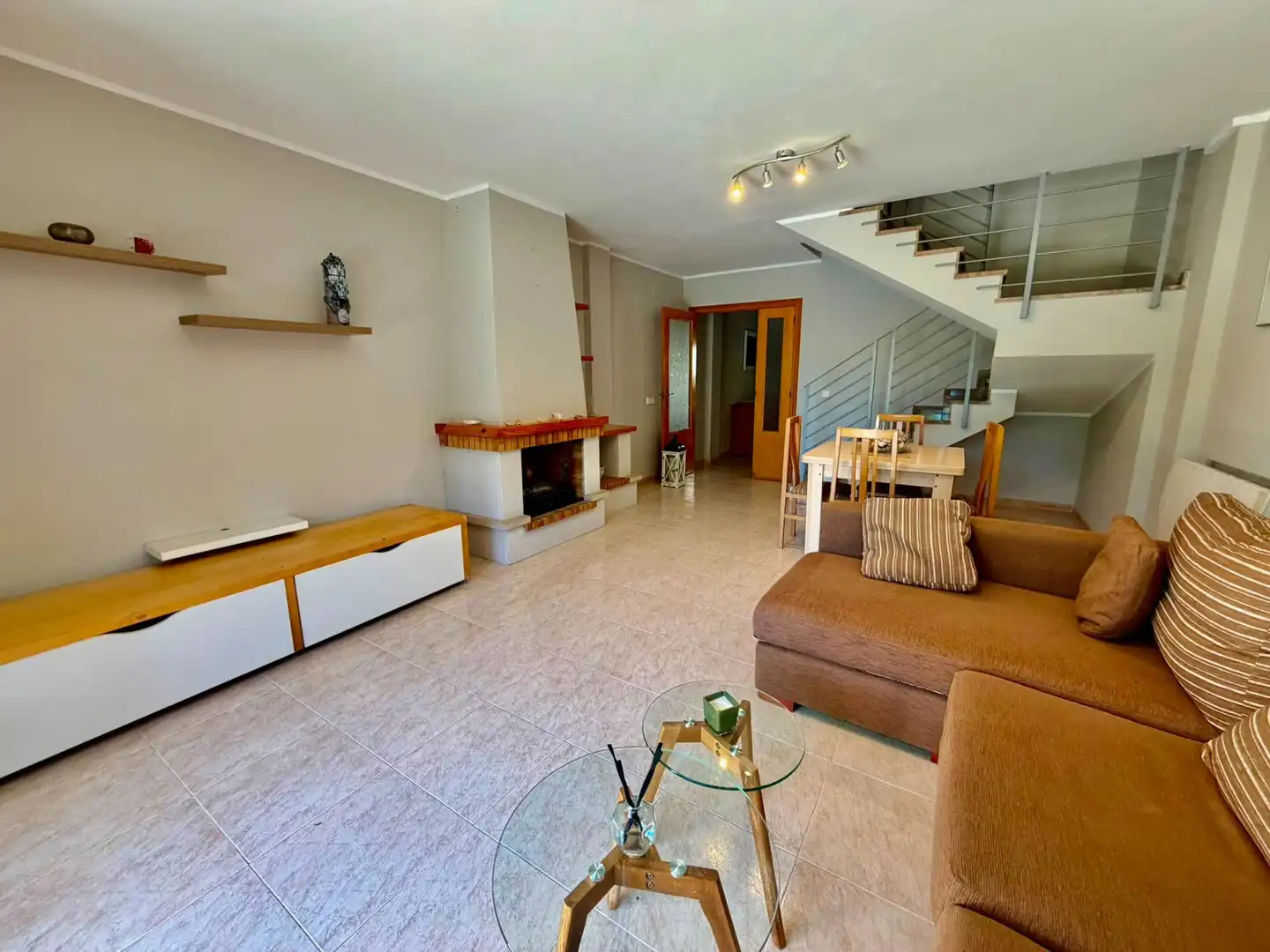Wohnzimmer von Maisonette zum Verkauf in Torredembarra mit Heizung, Privatgarten und Terrasse