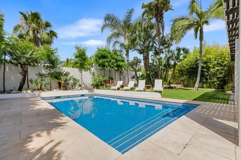 Swimming pool of Houses for rent in Marbella  with Air Conditioner, Private garden and Terrace