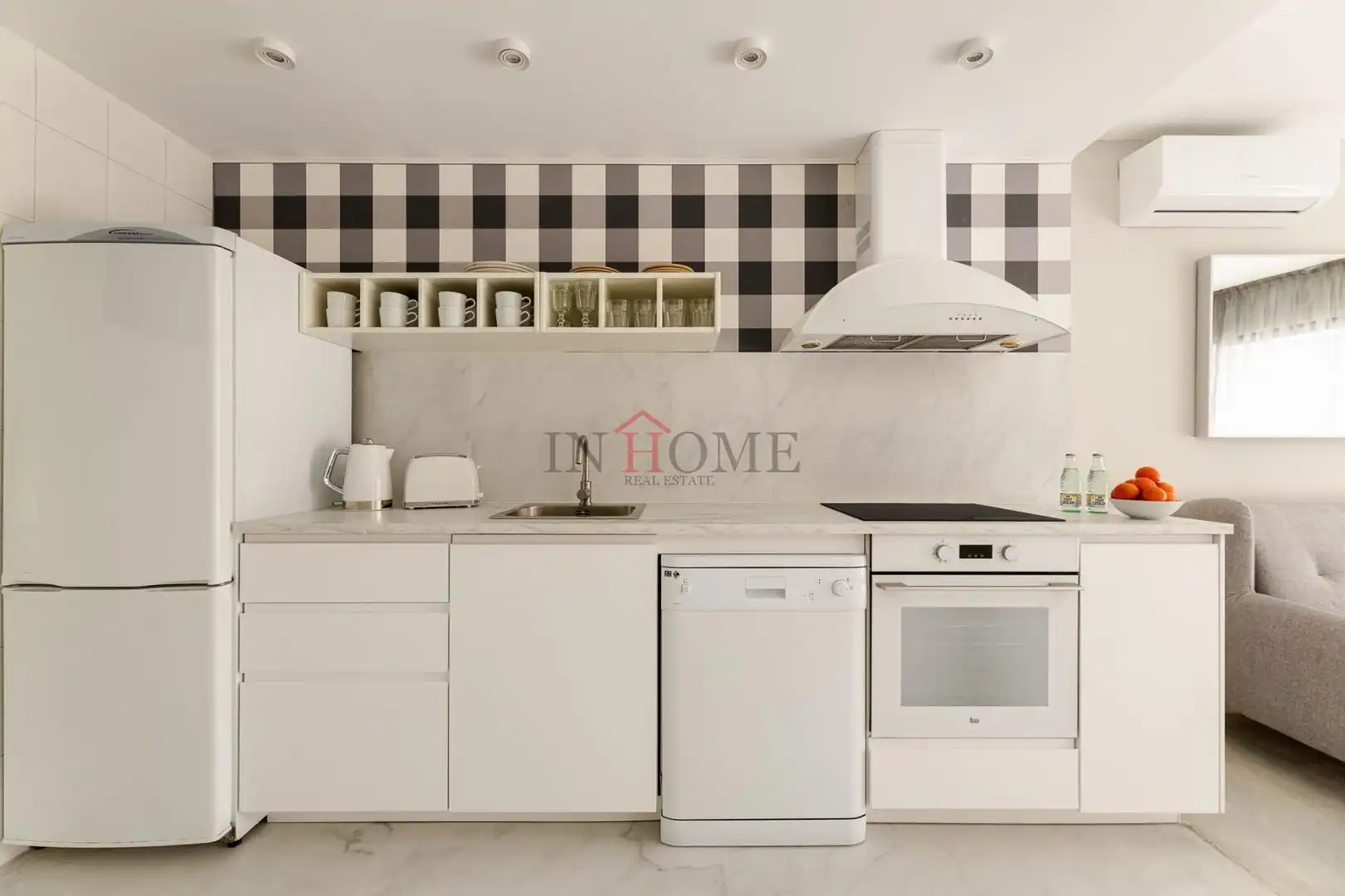 Cocina de Apartamento en venta en Benidorm con Terraza, Amueblado y Piscina comunitaria