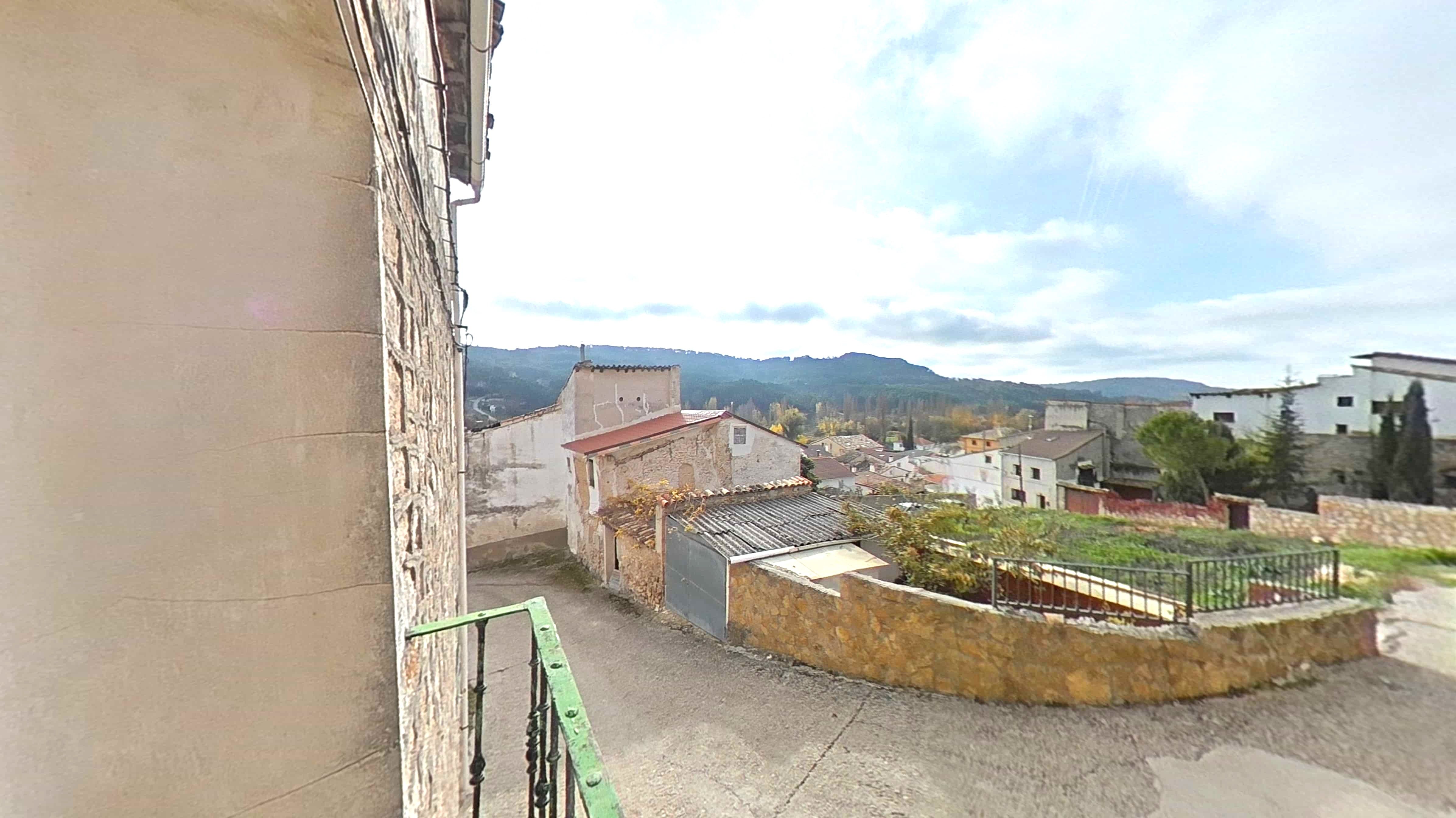 Casa adosada en venda a Cuesta, Renera