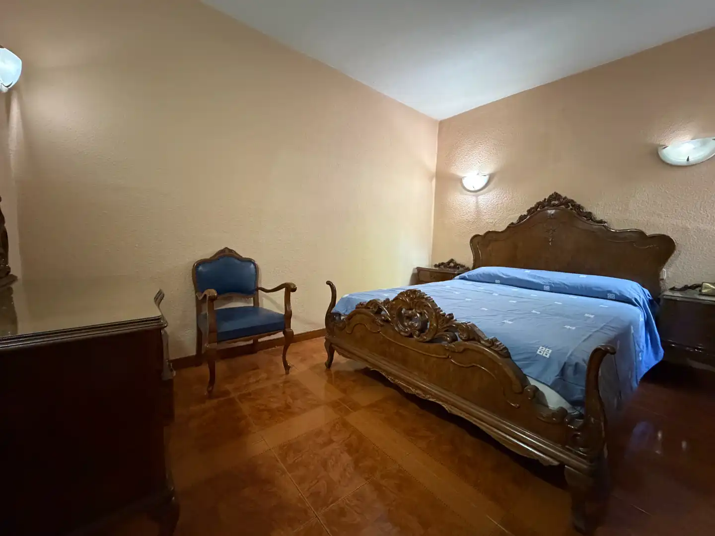 Bedroom of Flat for sale in Madrid  with Air Conditioner, Heating and Furnished
