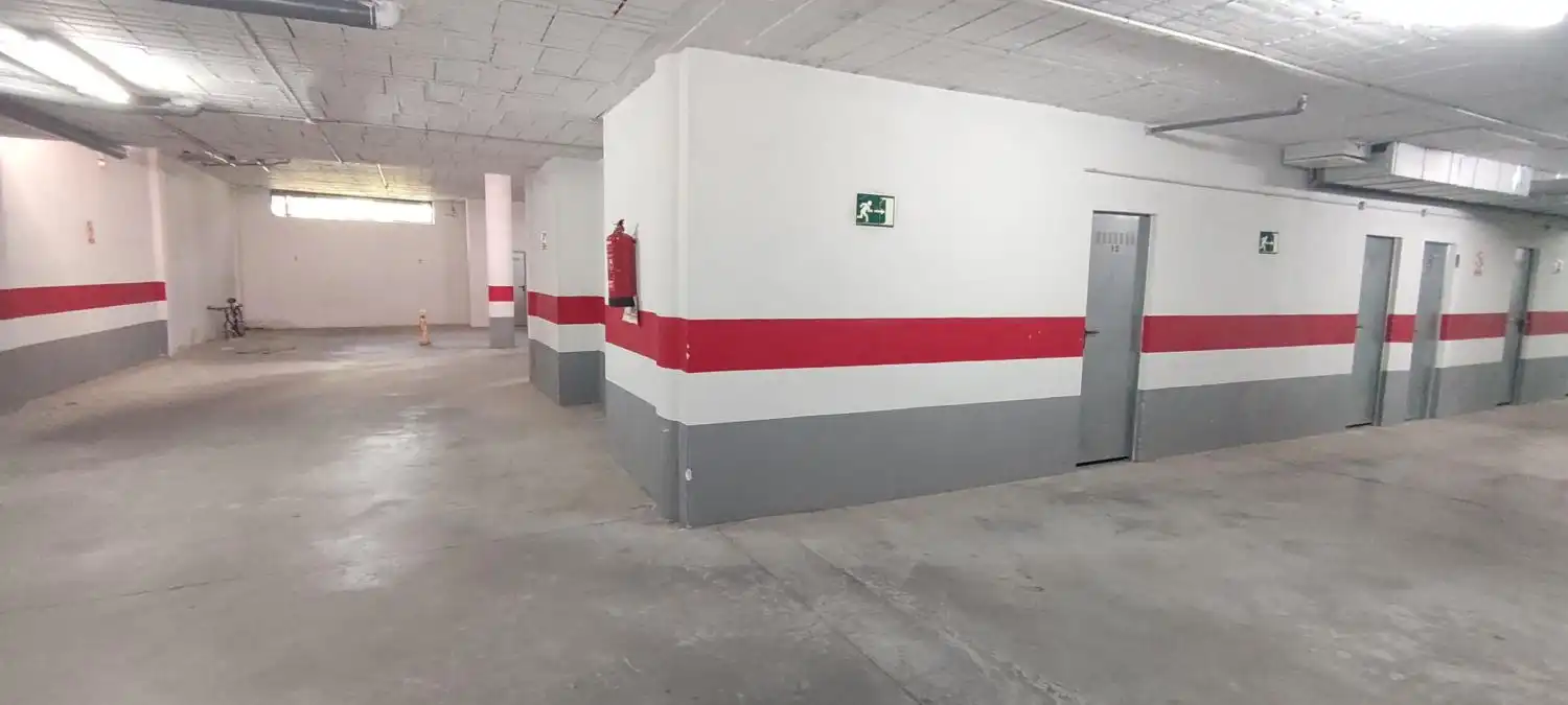 Parking of Flat for rent in Las Gabias  with Air Conditioner, Storage room and Furnished