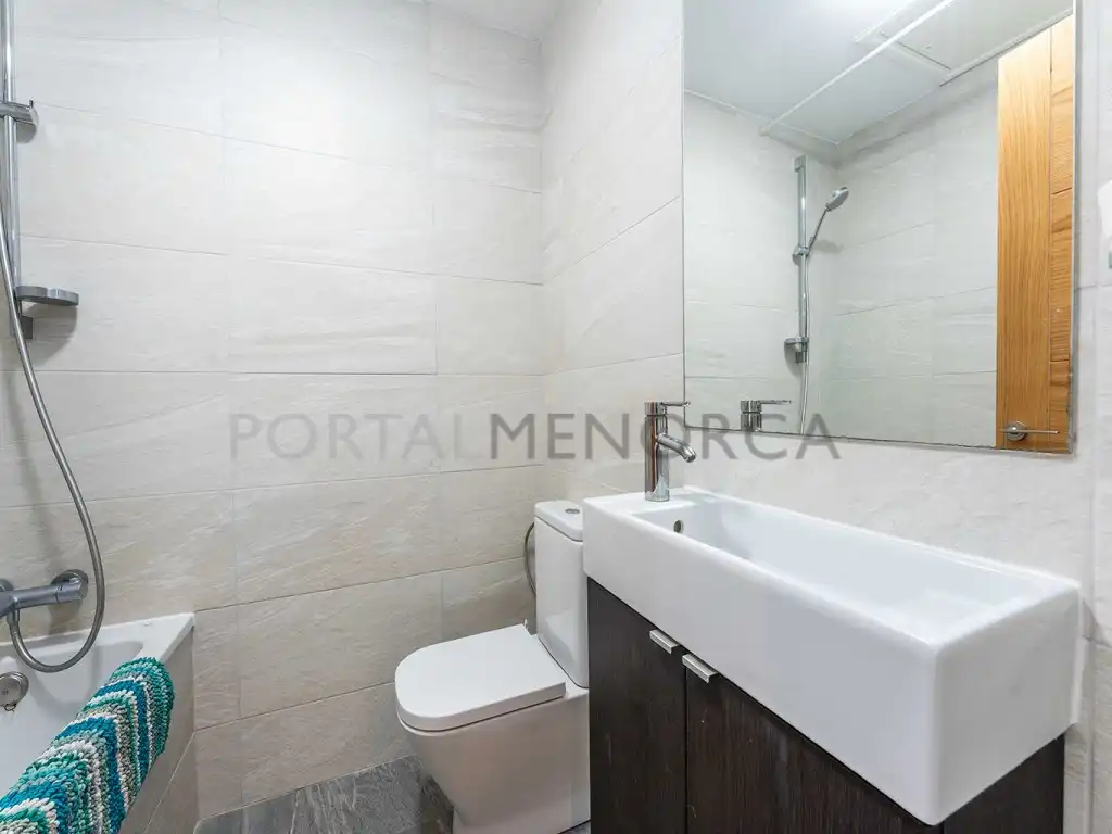 Bany de Casa o xalet en venda en Ciutadella de Menorca amb Aire condicionat, Jardí privat i Terrassa