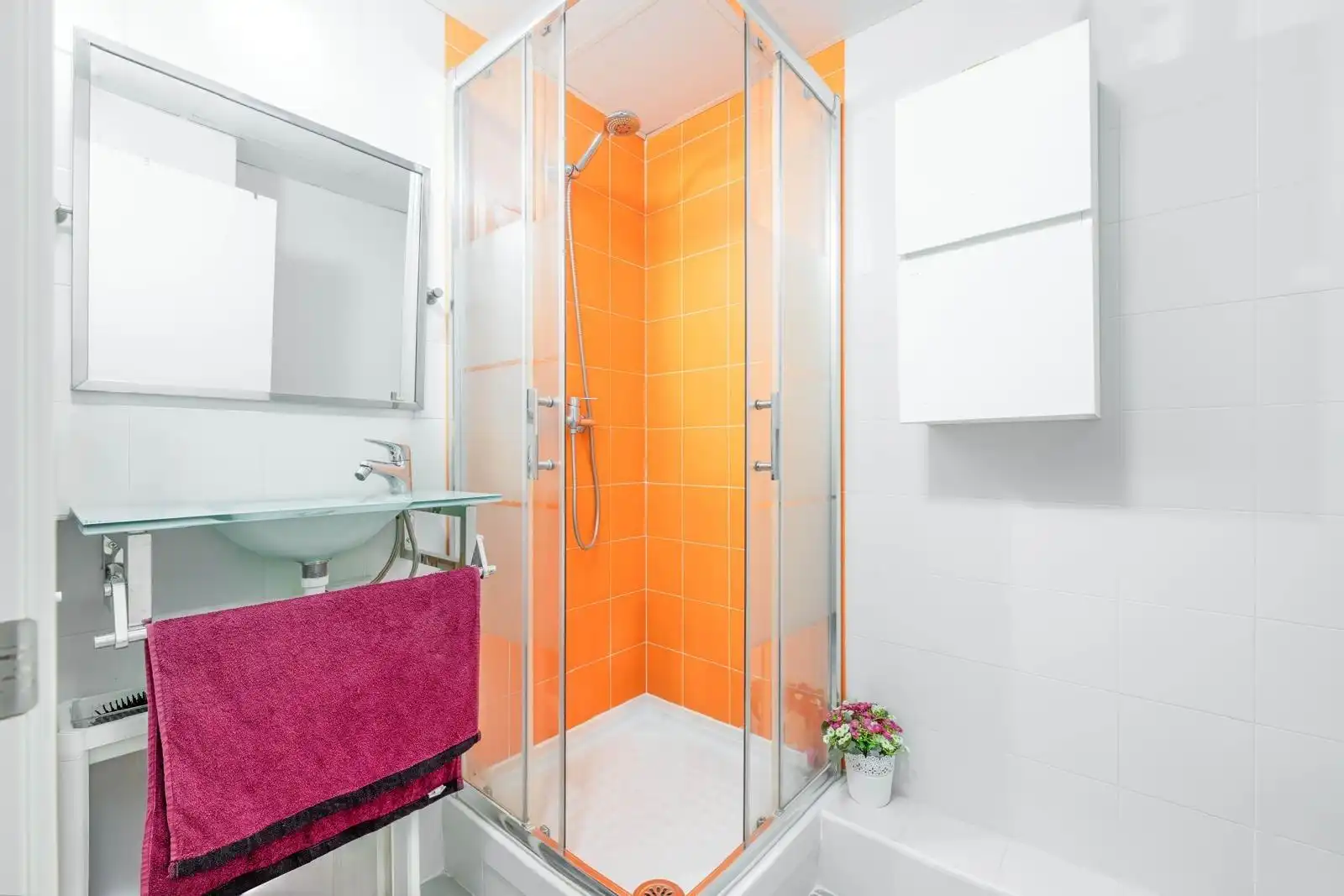 Baño de Piso en venta en Sevilla con Aire acondicionado, Calefacción y Trastero