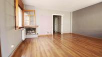 Sala d'estar de Casa adosada en venda en Calafell amb Calefacció, Jardí privat i Terrassa