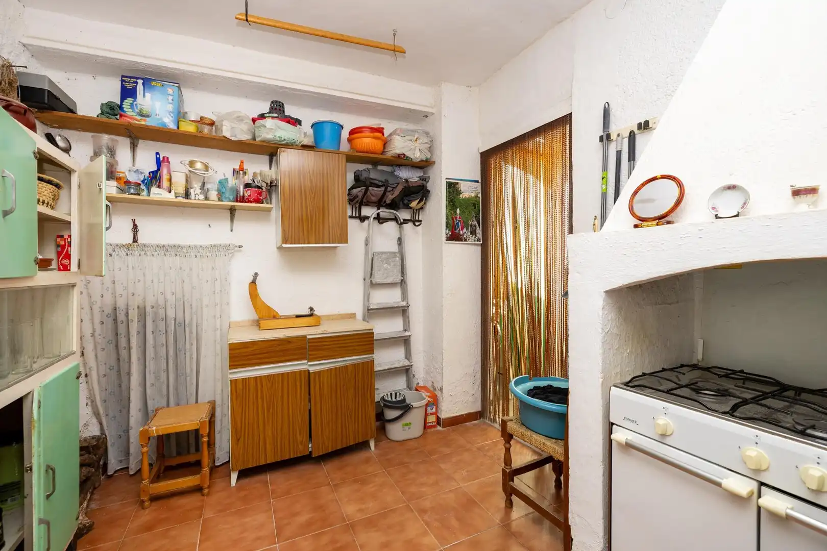 Cuina de Casa adosada en venda en Lecrín amb Terrassa, Traster i Balcó