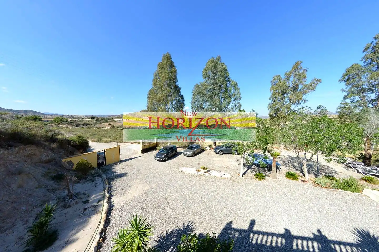 Garden of Houses for sale in Zurgena
