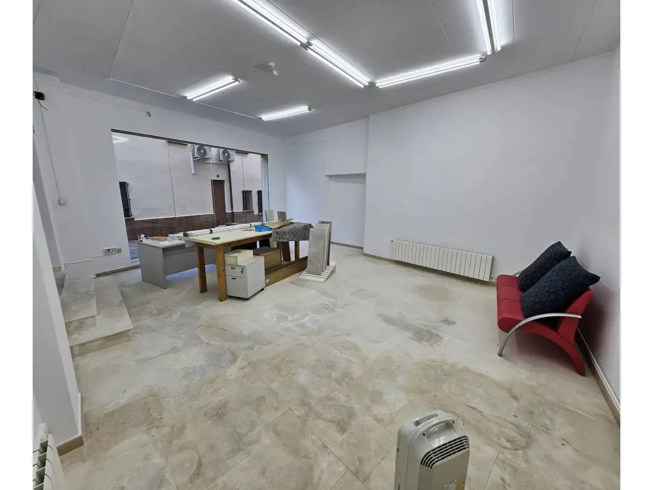 Oficina de alquiler en Sant Celoni