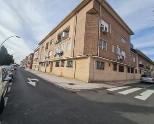 Vista exterior de Pis en venda en Azuqueca de Henares amb Aire condicionat, Calefacció i Terrassa