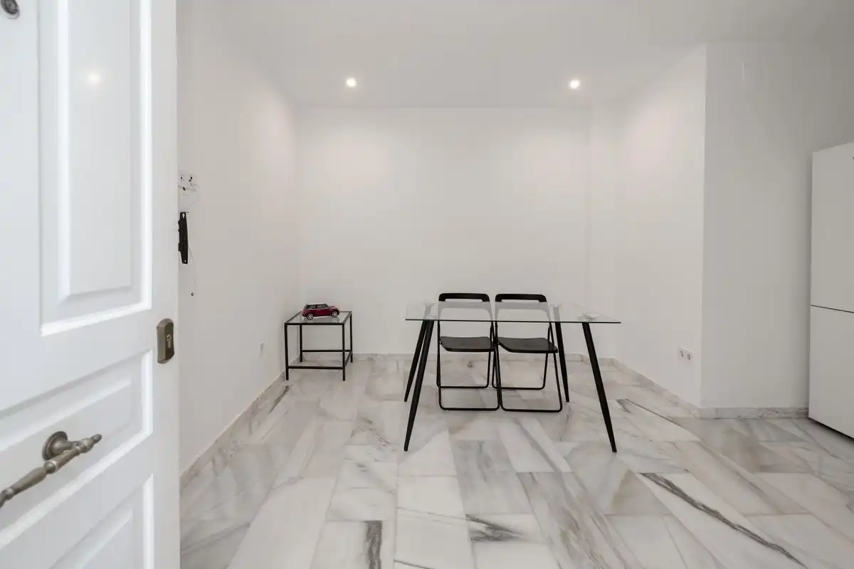 Planta baja en venta en Torremolinos con Aire acondicionado, Calefacción y Jardín privado