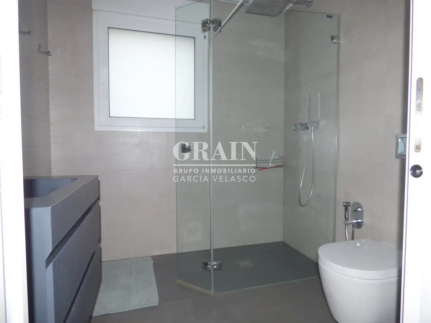 Bathroom of Houses for sale in Albacete  with Heating, Terrace and Storage room