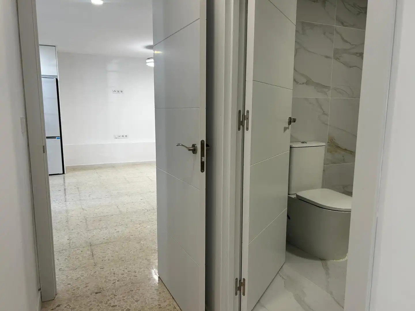 Bany de Pis en venda en Córdoba amb Aire condicionat