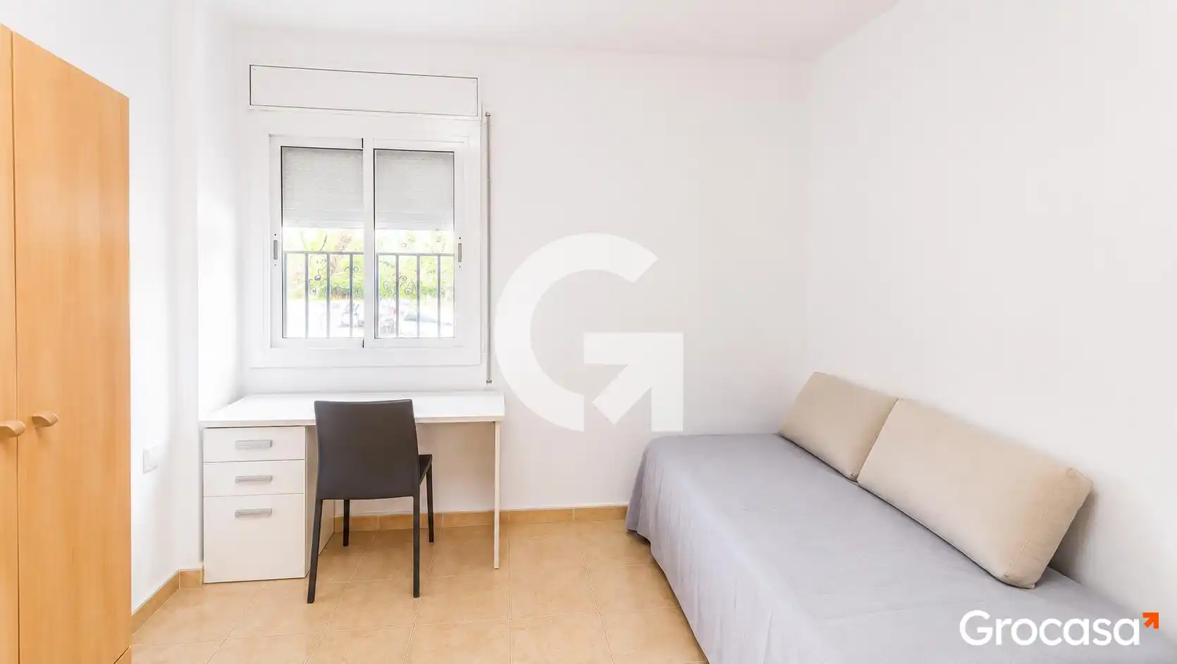 Schlafzimmer von Wohnung zum Verkauf in Vilanova i la Geltrú mit Klimaanlage, Terrasse und Ofen
