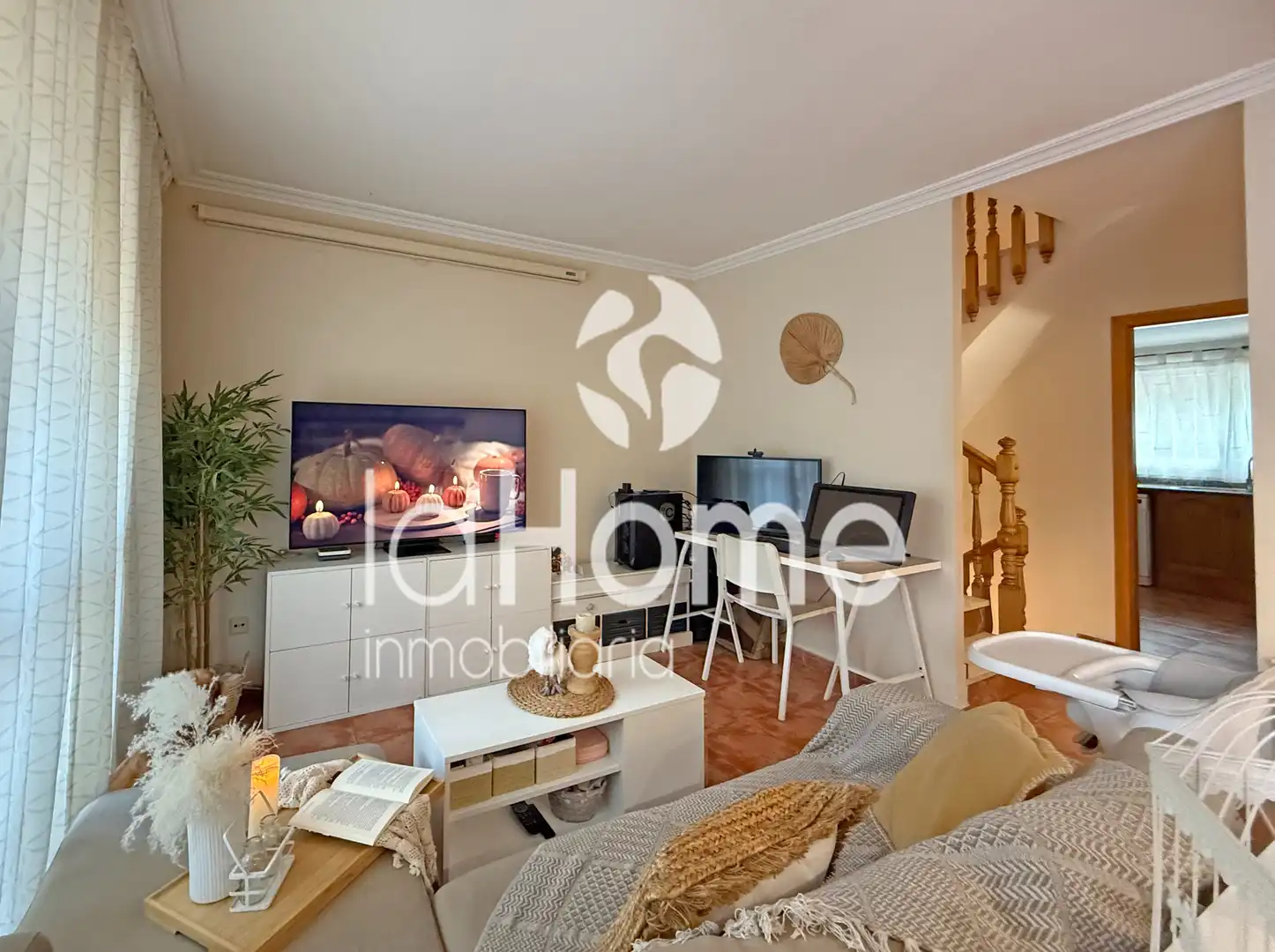 Sala de estar de Casa adosada en venta en Bétera con Calefacción, Terraza y Horno