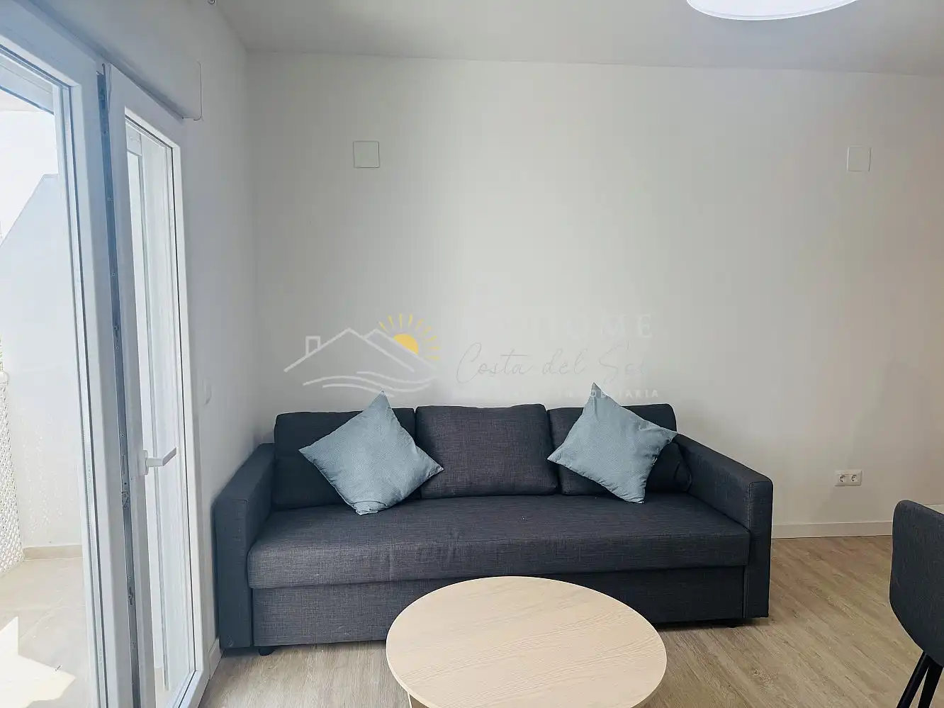 Sala d'estar de Apartament en venda en Nerja amb Terrassa, Piscina i Forn