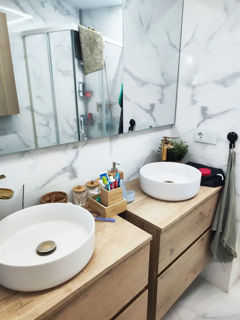 Baño de Piso en venta en Palencia con Calefacción, Terraza y Amueblado