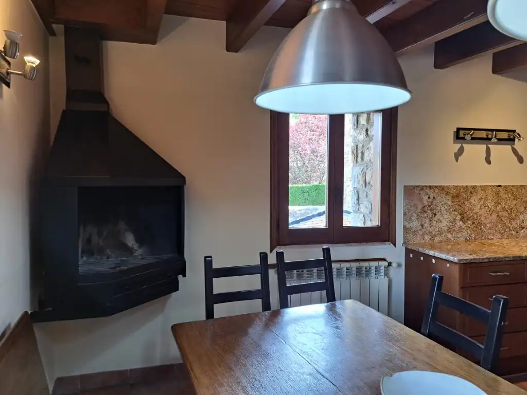 Houses for rent in Carrer Mossèn Cinto Verdaguer, 5, Das