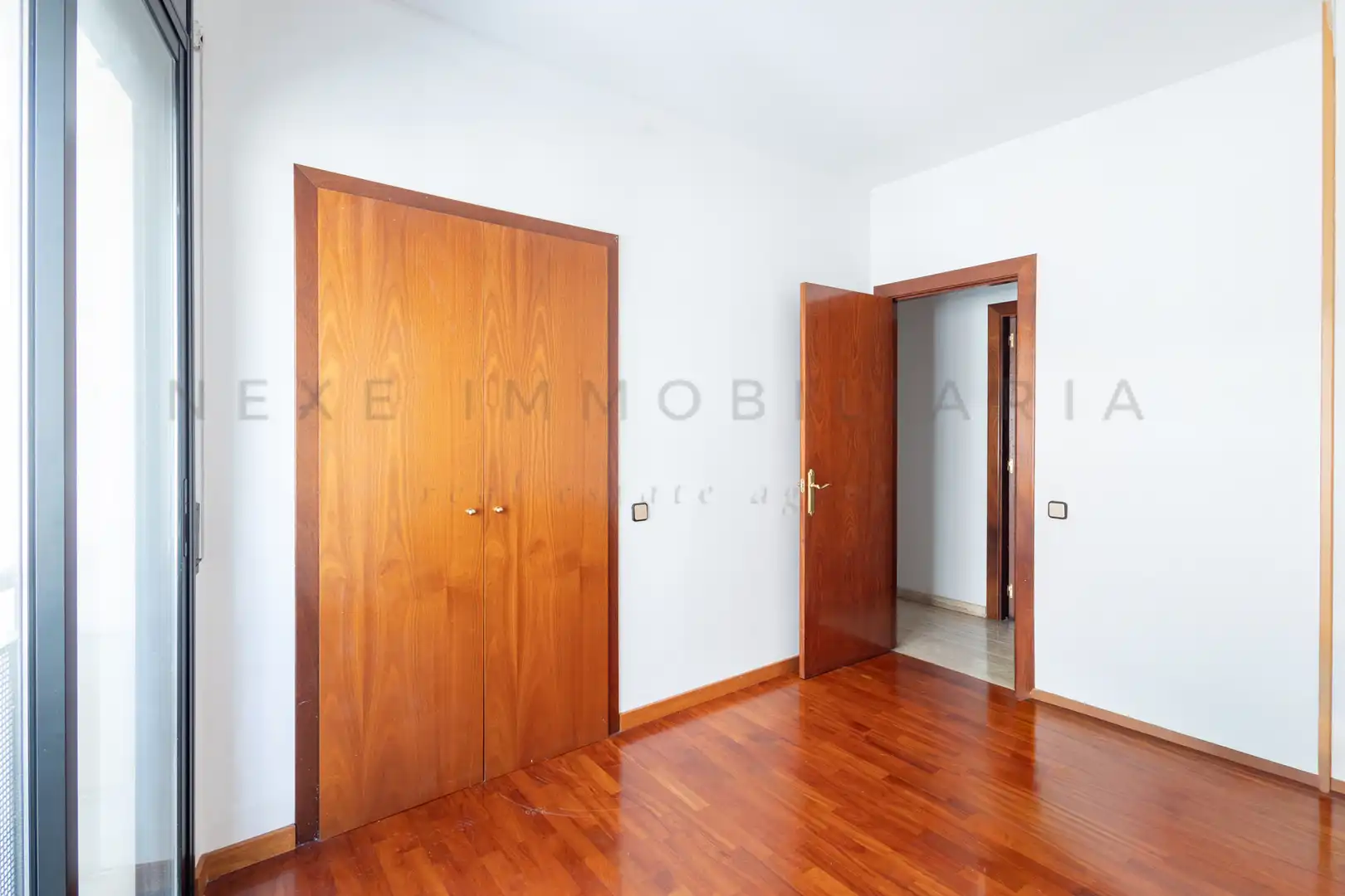 Habitación de Casa adosada en venta en Sabadell con Aire acondicionado, Calefacción y Parquet