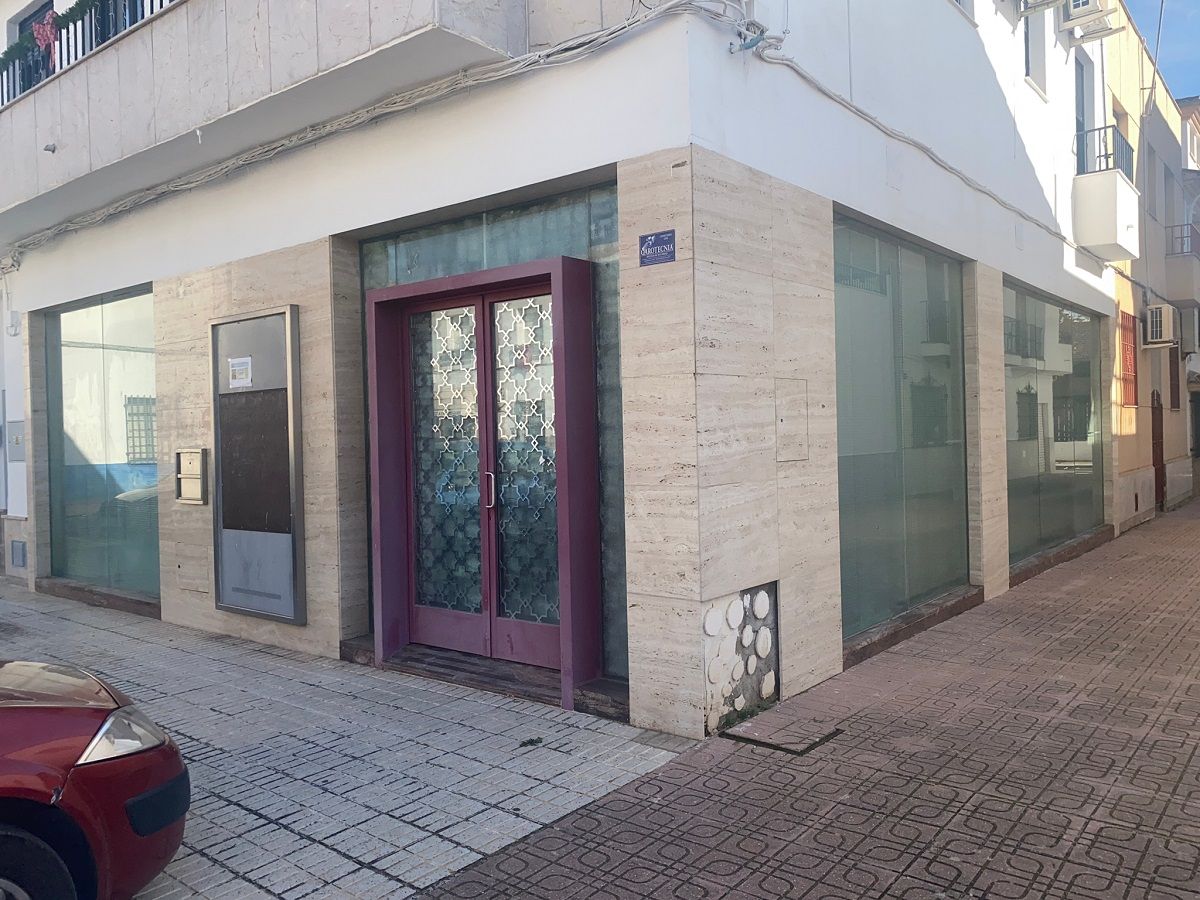 Vista exterior de Local en venta en Linares con Aire acondicionado