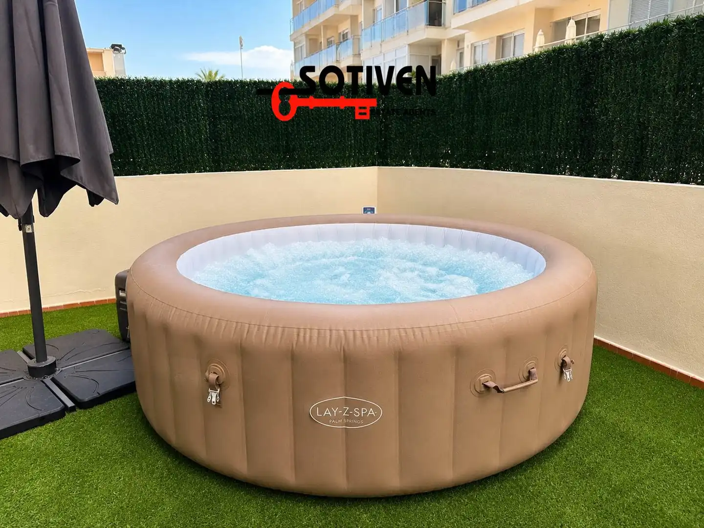 Jardí de Apartament de lloguer en Santiago del Teide amb Terrassa i Piscina comunitària