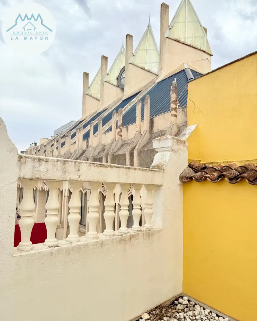 Vista exterior de Edificio en venta en Ciudad Real
