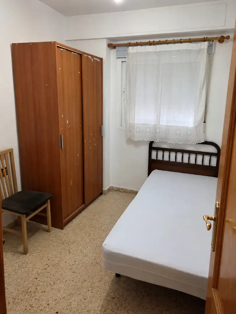 Schlafzimmer von Wohnungen zur Miete in Alboraya mit Klimaanlage, Heizung und Möbliert