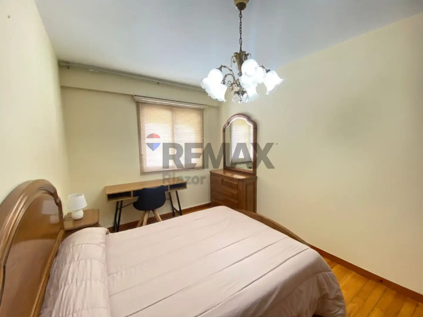 Habitación de Piso de alquiler en Santiago de Compostela  con Calefacción, Amueblado y Horno