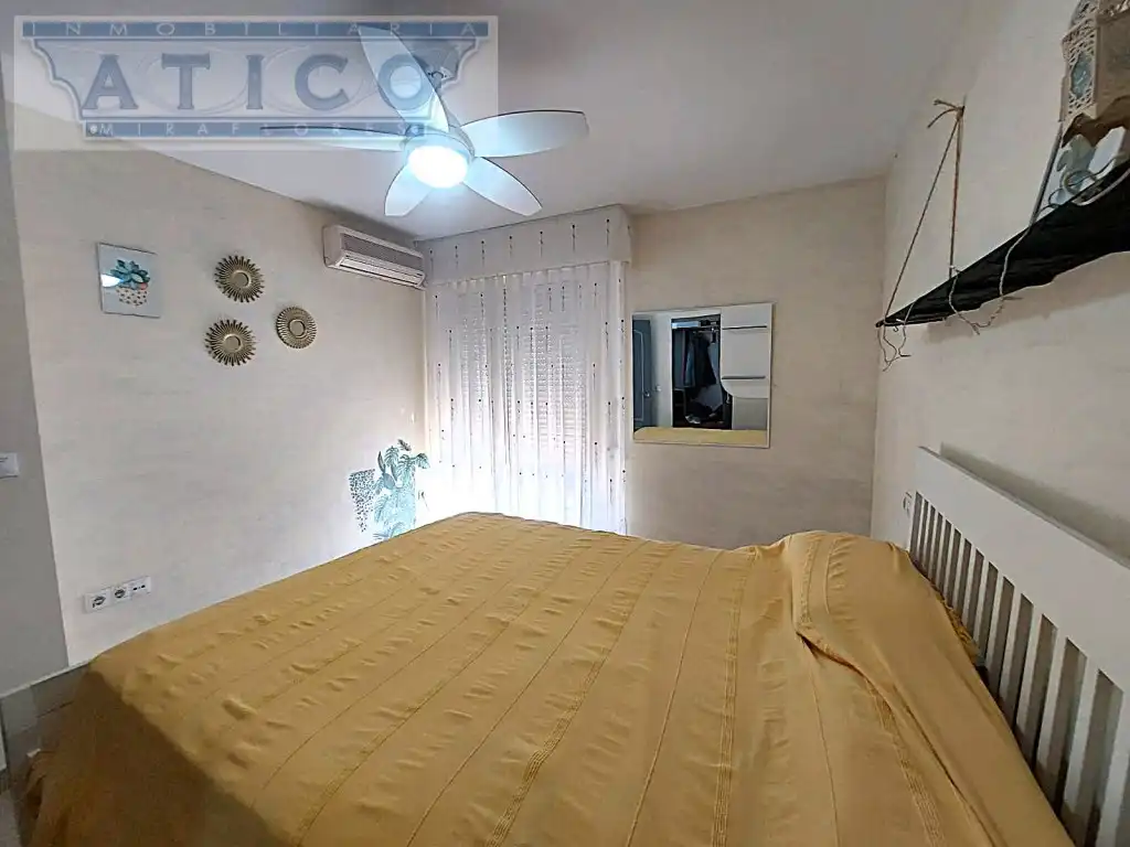 Bedroom of Houses for sale in Sevilla  with Air Conditioner and Terrace