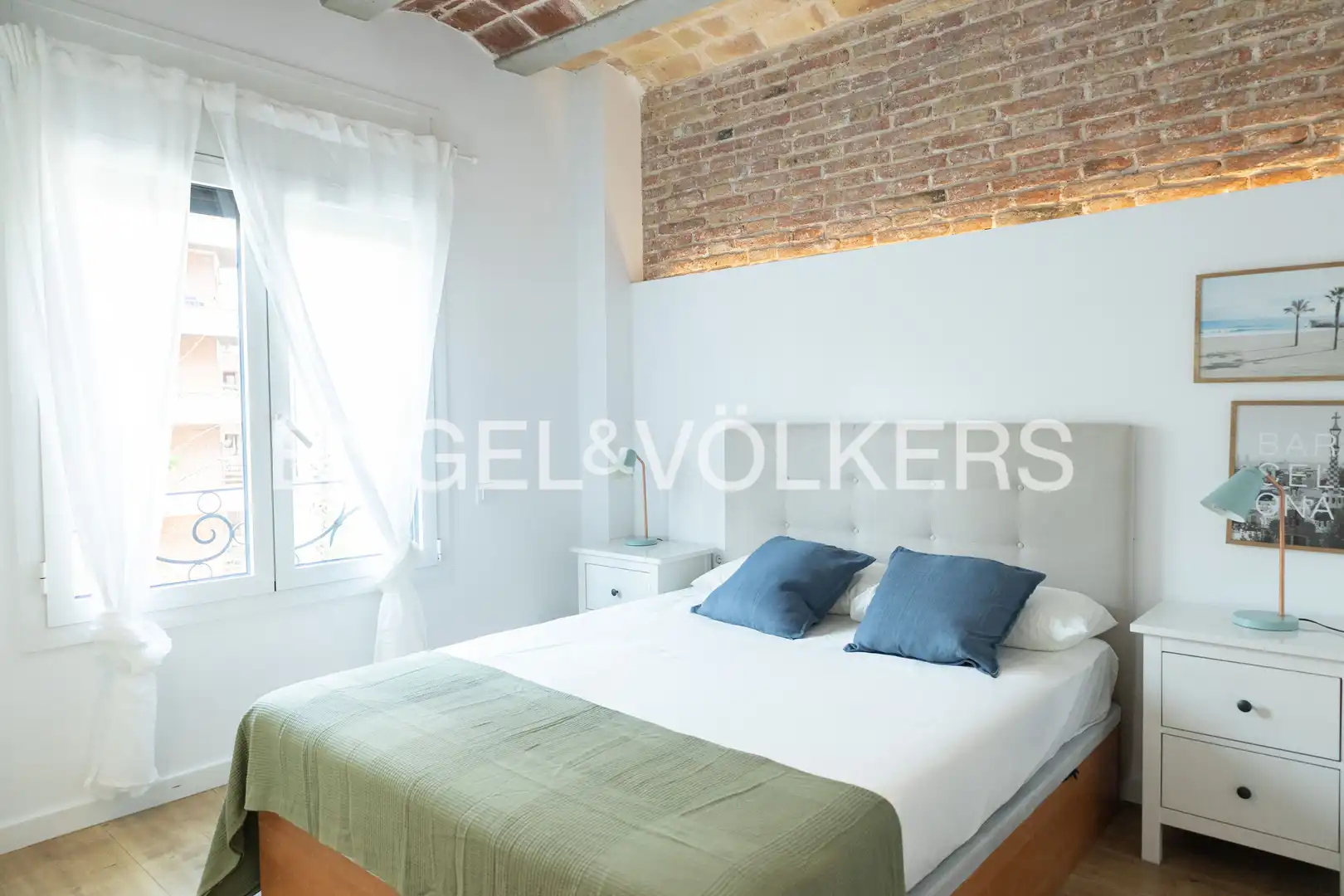 Schlafzimmer von Wohnung zum Verkauf in Barcelona mit Klimaanlage, Heizung und Parkett