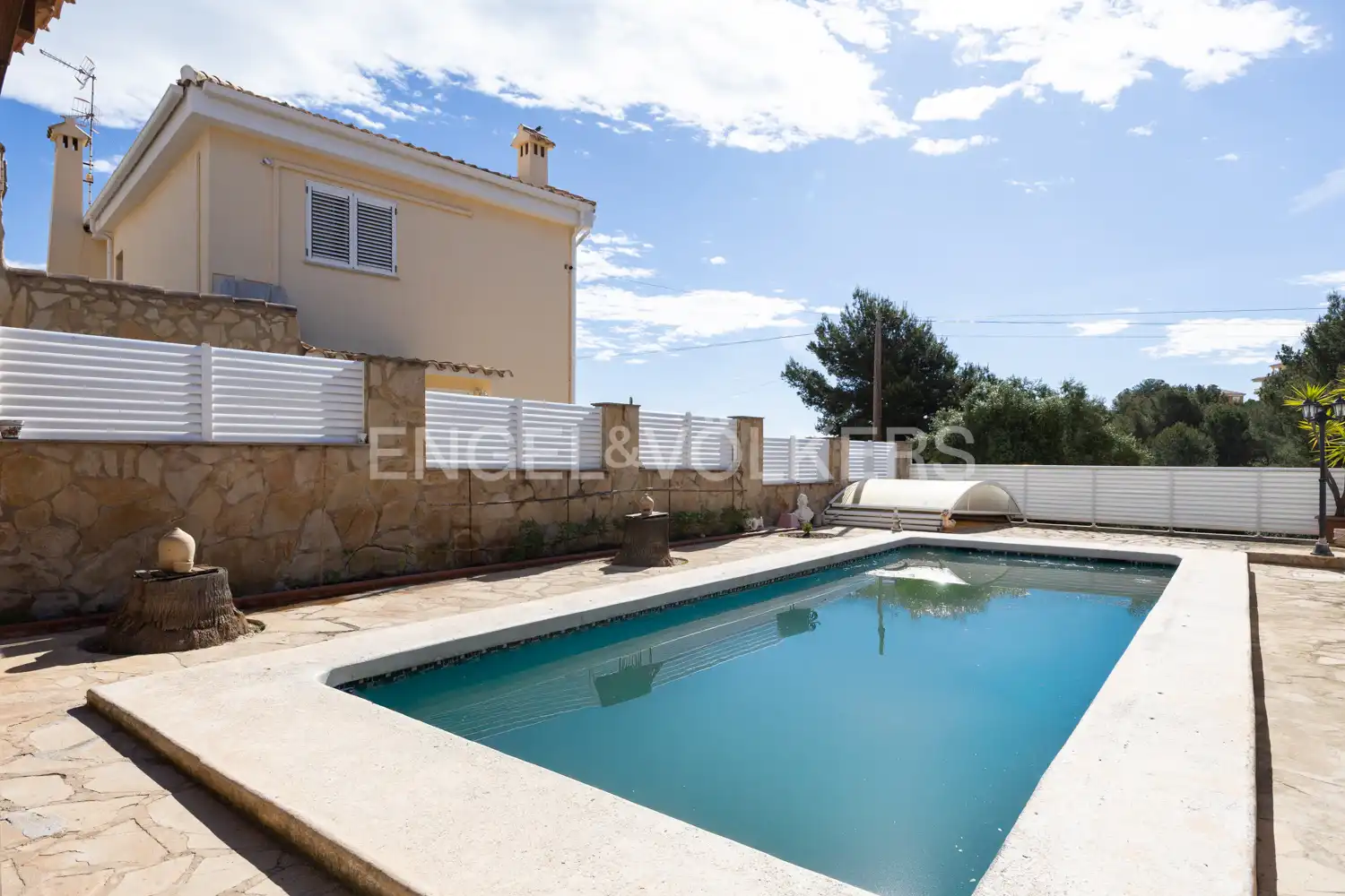 Piscina de Casa o xalet en venda en Oropesa del Mar / Orpesa amb Aire condicionat, Calefacció i Jardí privat