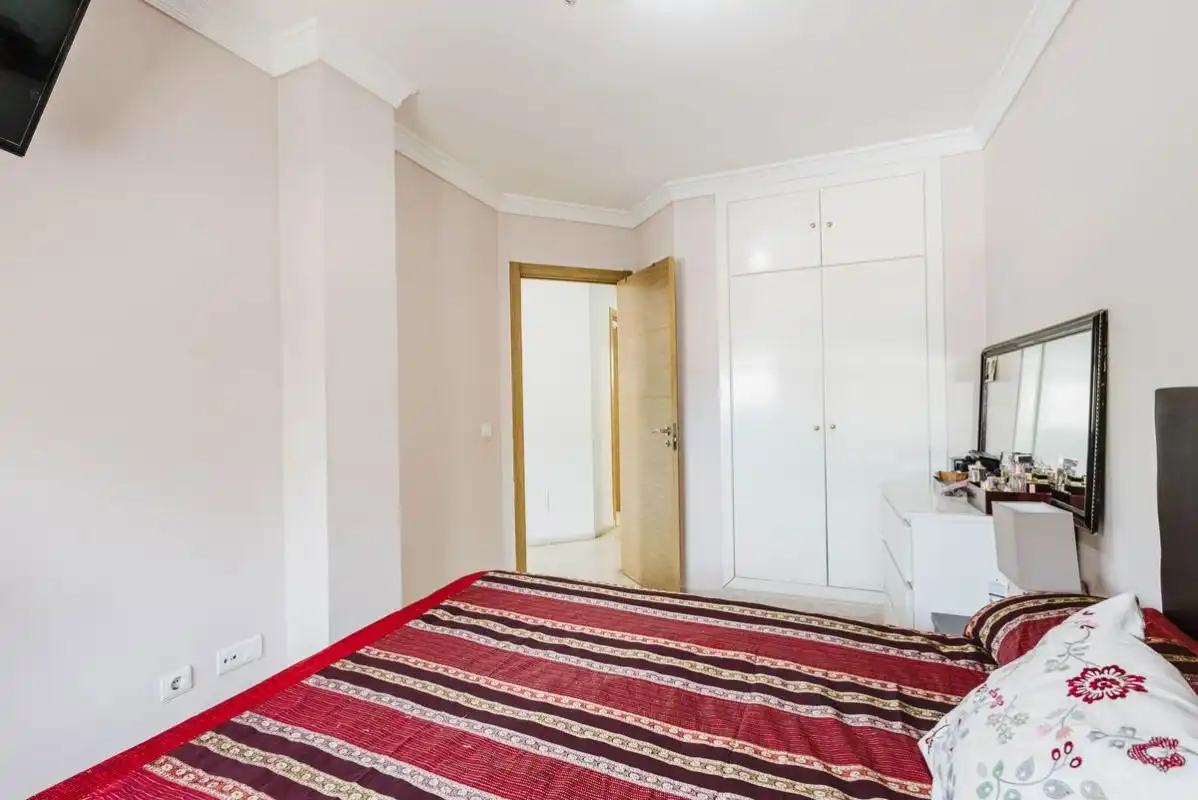 Bedroom of Flat for sale in Mijas  with Air Conditioner and Heating