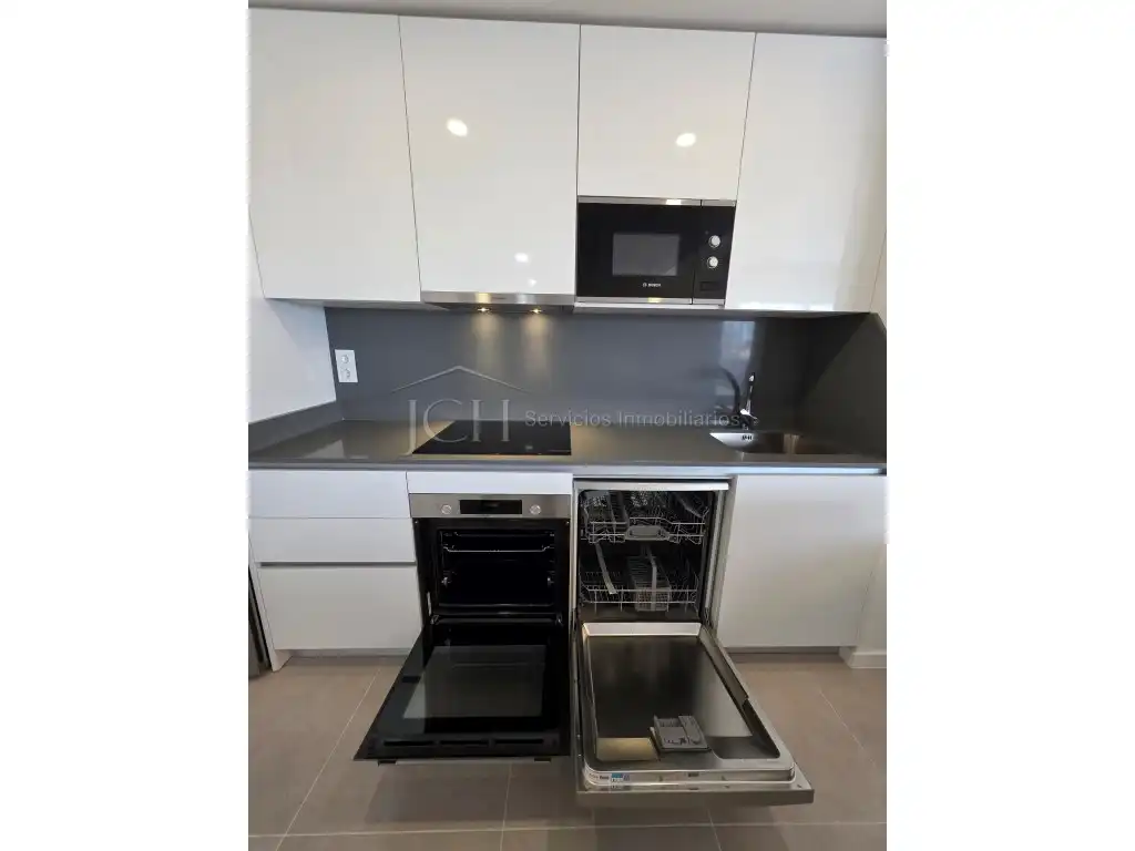 Cocina de Ático de alquiler en Estepona con Amueblado