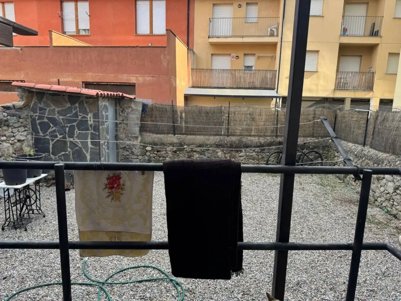 Terrassa de Casa adosada en venda en Montellà i Martinet amb Calefacció, Parquet i Terrassa