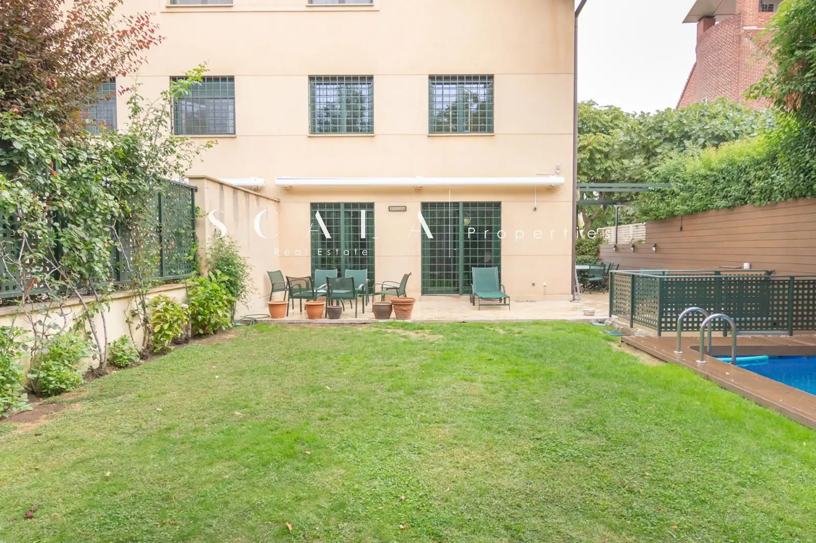 Houses for rent in SAXIFRAGA, Castilla