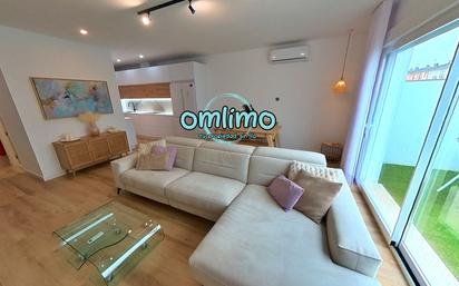 Sala d'estar de Casa o xalet en venda en  Córdoba Capital