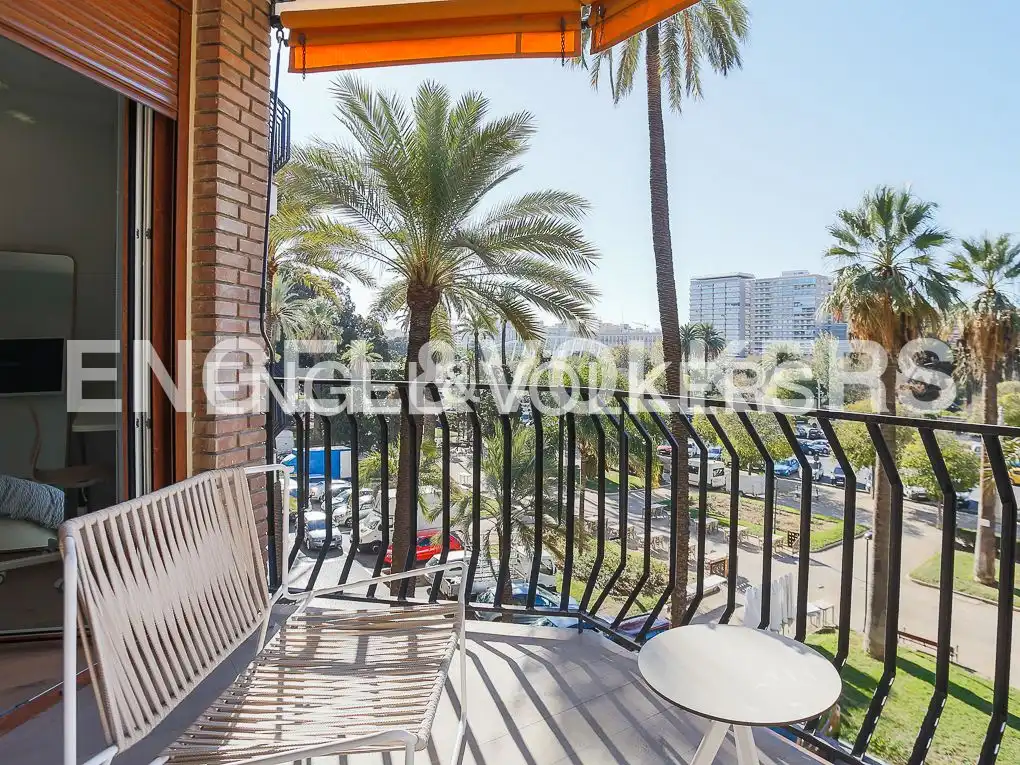 Terrasse von Wohnung zur Miete in Valencia mit Klimaanlage, Heizung und Parkett