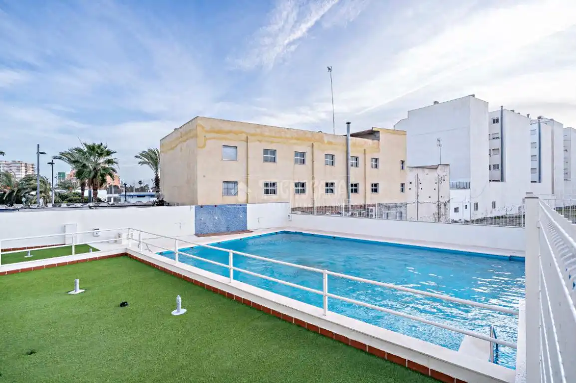 Swimming pool of Flat for sale in Roquetas de Mar  with Air Conditioner and Heating