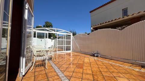 Foto 5 de Casa adosada en venda a Avenida del Torrejon, 37, Gines, Sevilla