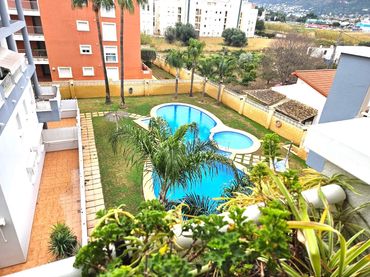 Apartament amb piscina en venda a Centro Urbano
