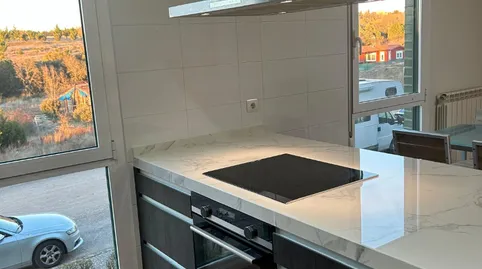 Foto 3 de Casa adosada en venta en Valdorros, Burgos