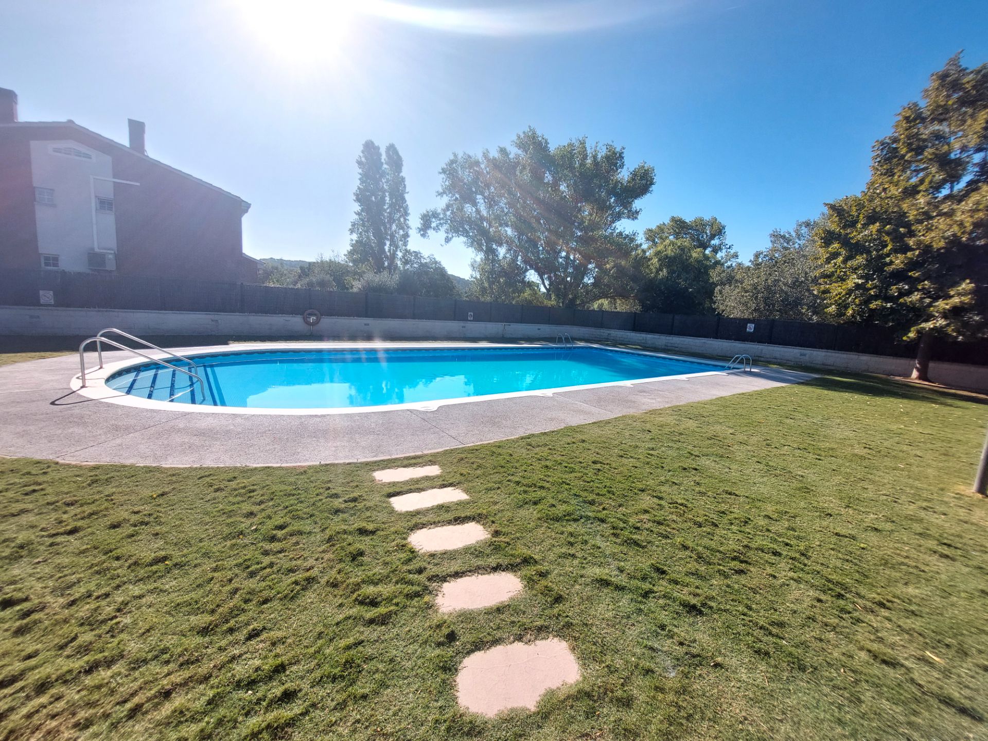 Swimming pool of Flat to rent in Cerdanyola del Vallès  with Air Conditioner and Heating