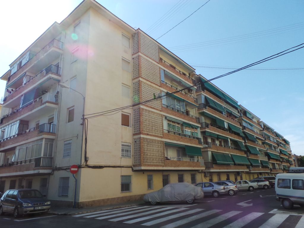 Vista exterior de Pis en venda en Alicante / Alacant